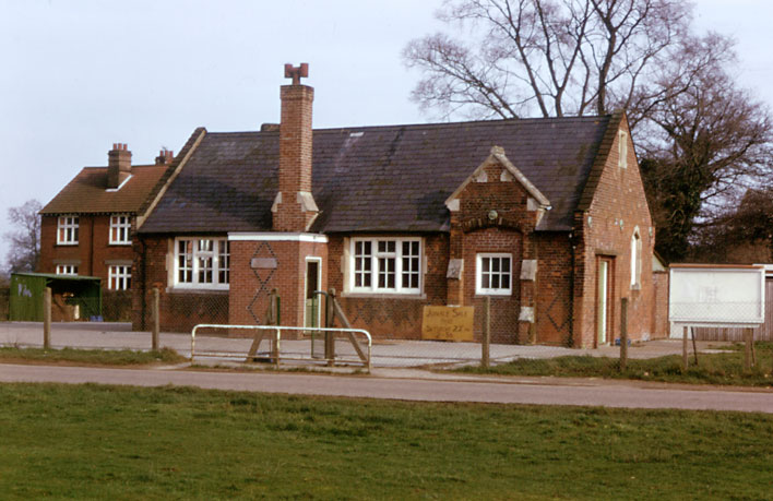 745-village-hall-in-old-sch
